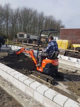 Divers grondwerk in Tholen